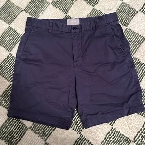 Everlane men’s navy chino shorts 33